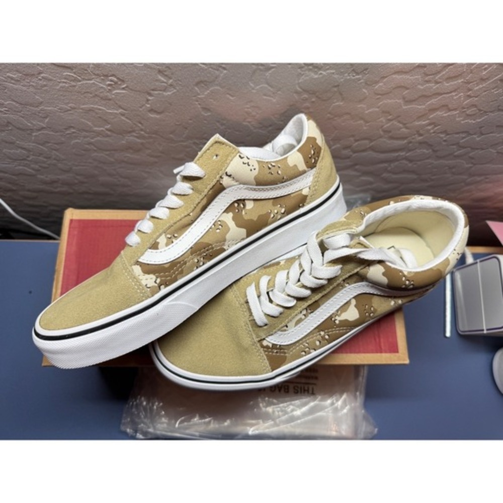 Vans Old‎ Skool Desert Camo Khaki Sneakers Womens 7.5 NEW